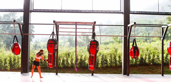 AKA MUAY THAI & MMA-FITNESS