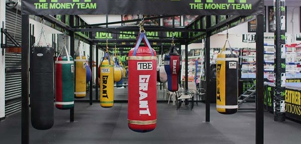 MAYWEATHER Boxing club